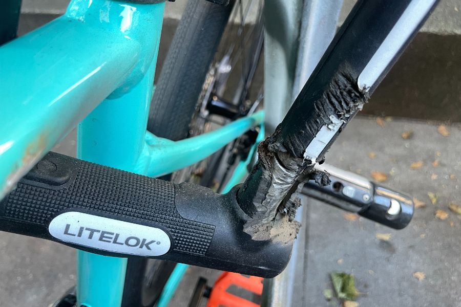 LITELOK X1 Saves Bike in New York City #75